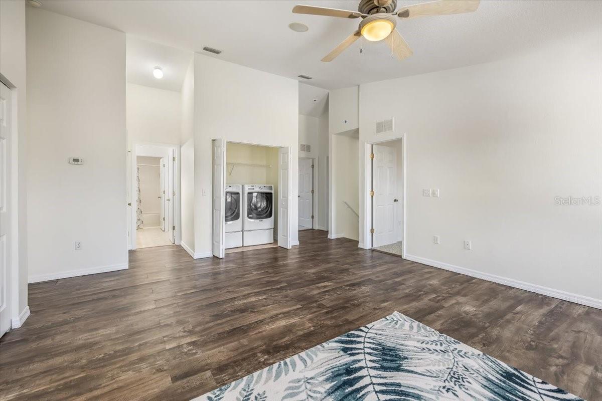 04 FAIRWAYS - Residential