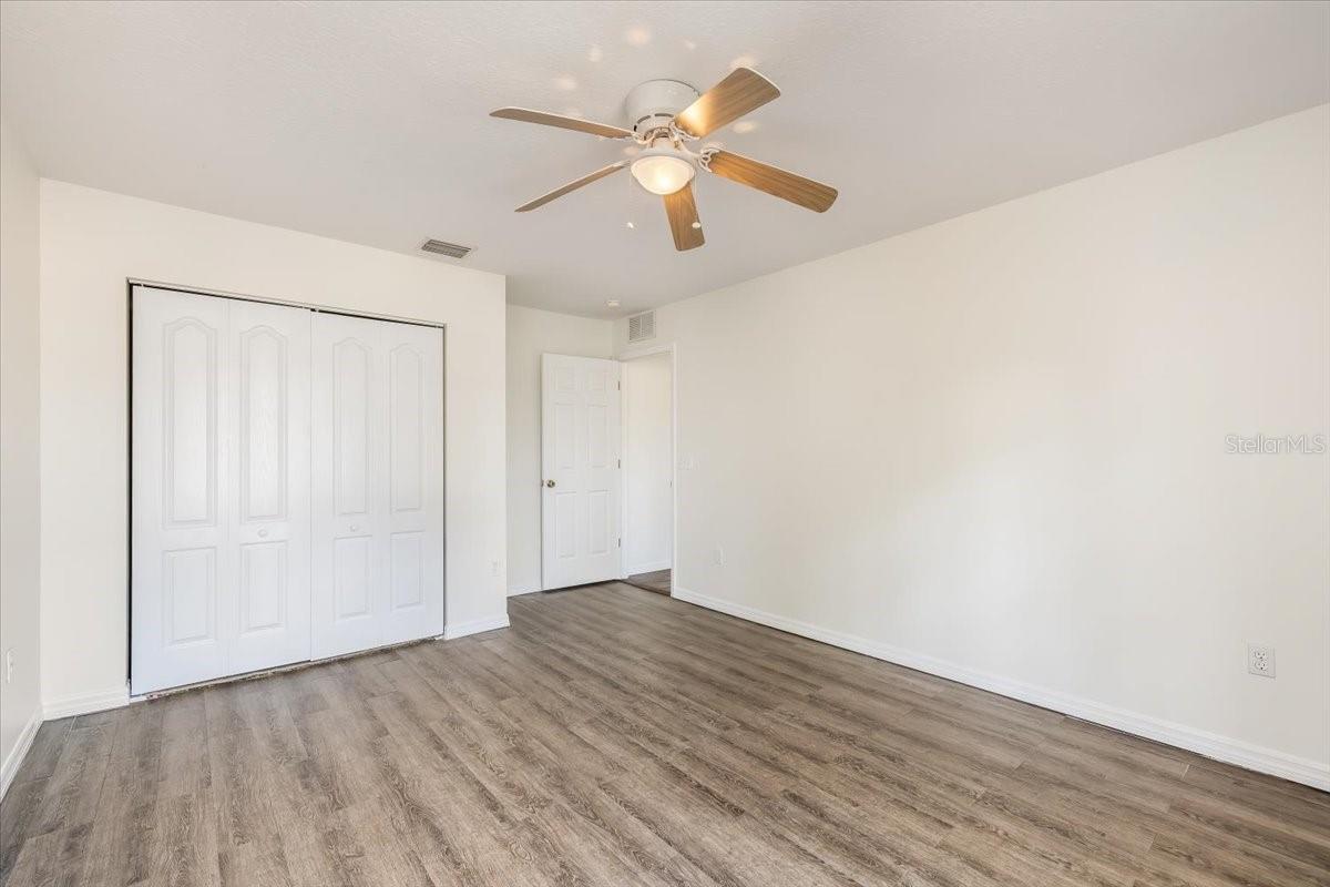 04 FAIRWAYS - Residential