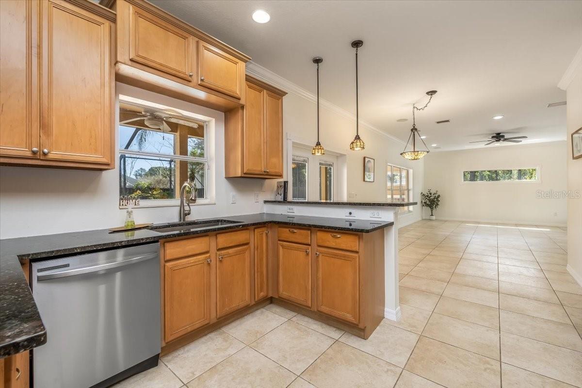 04 FAIRWAYS - Residential