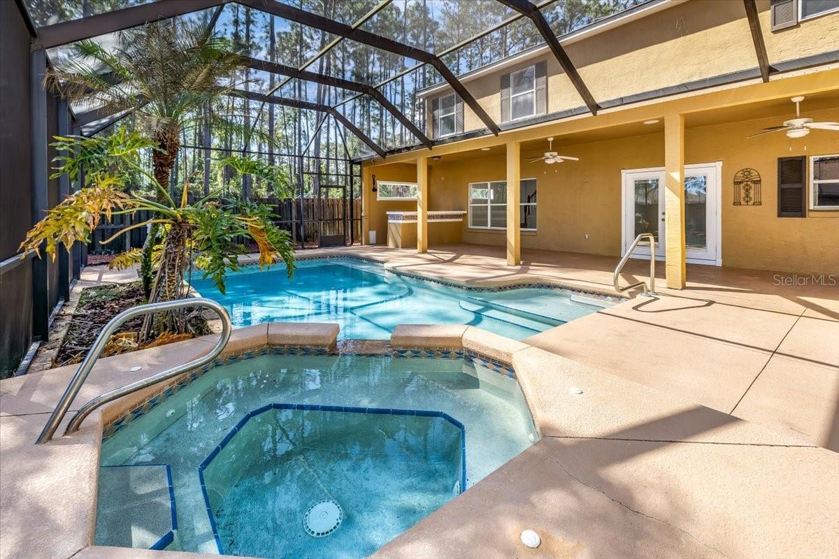 04 FAIRWAYS - Residential