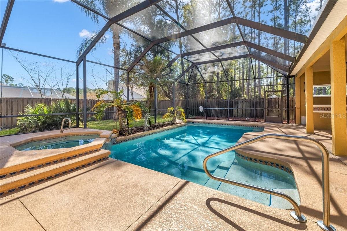 04 FAIRWAYS - Residential