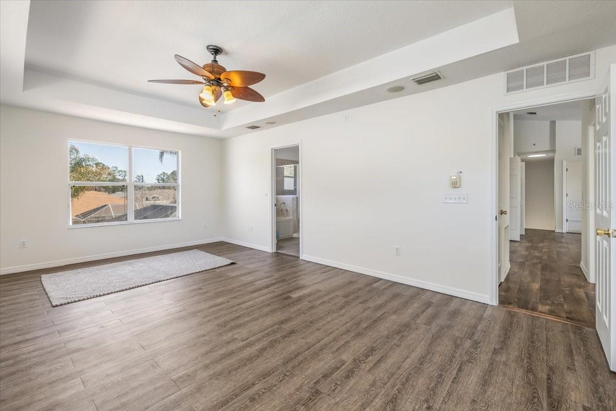 04 FAIRWAYS - Residential