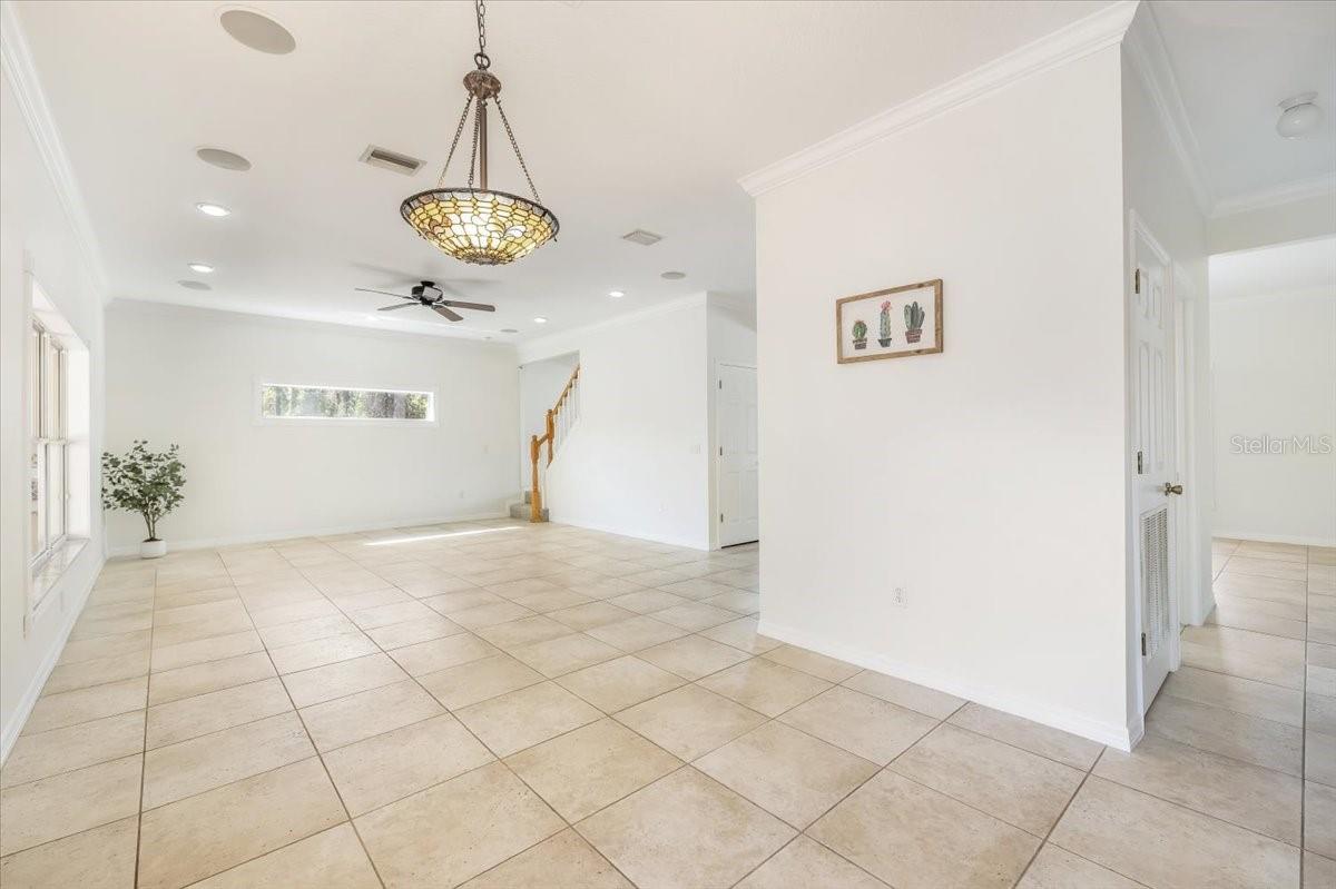 04 FAIRWAYS - Residential