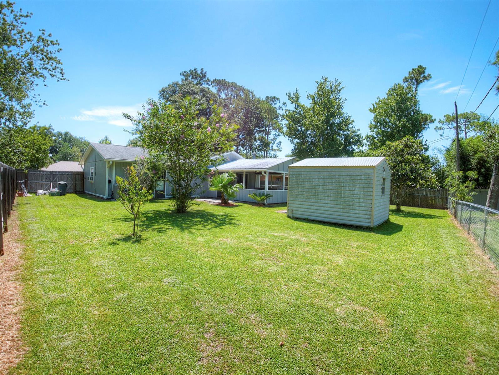 Florida Shores 01 - Residential