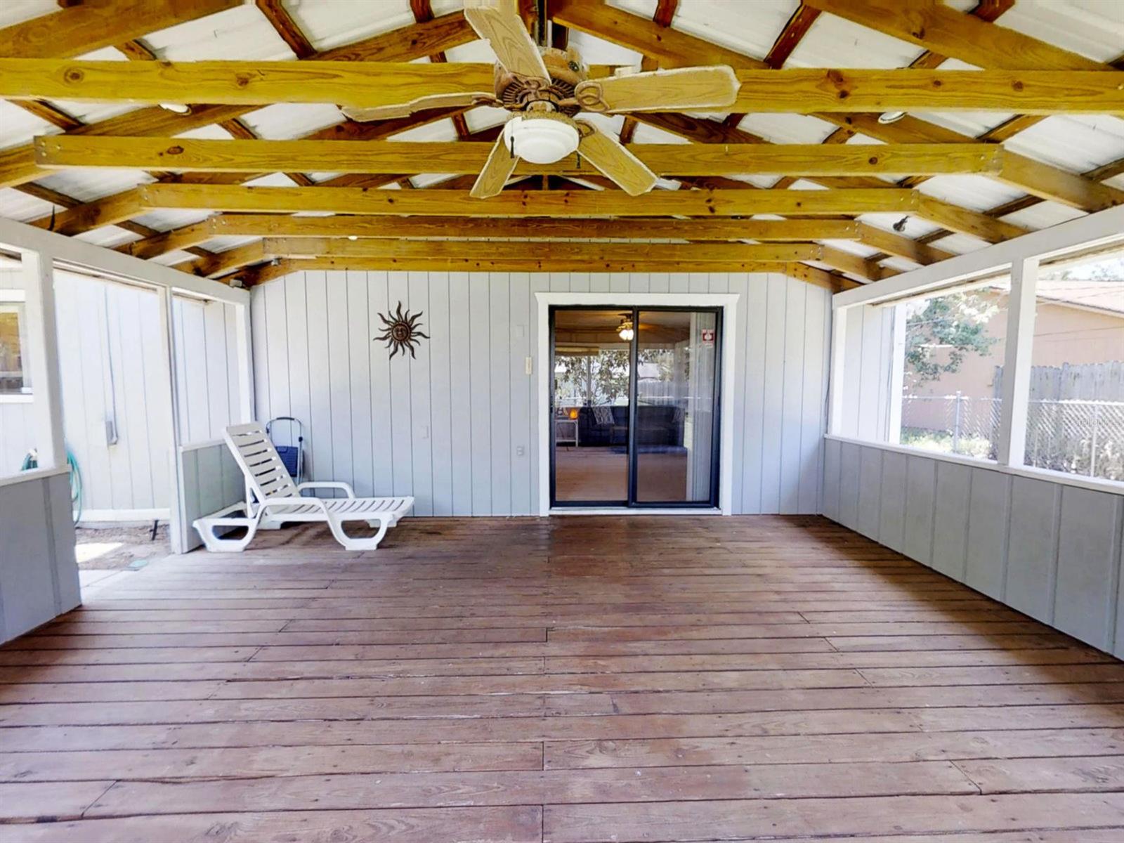 Florida Shores 01 - Residential