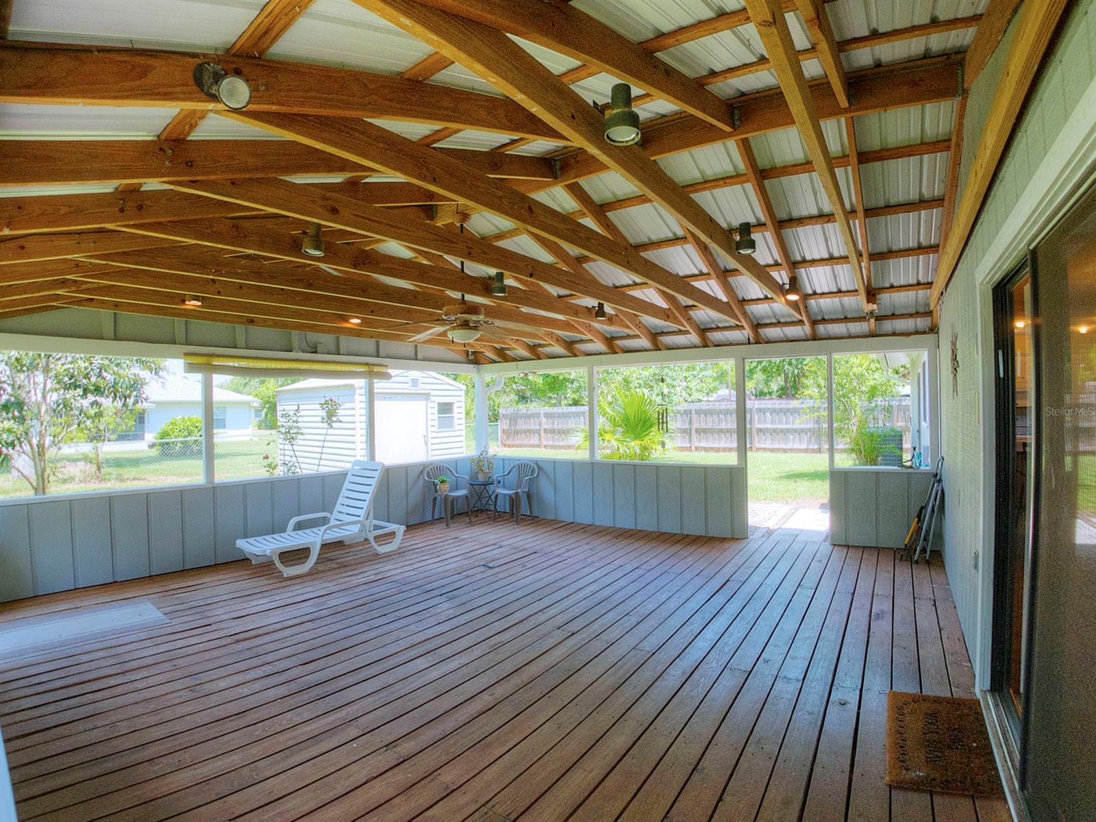 Florida Shores 01 - Residential