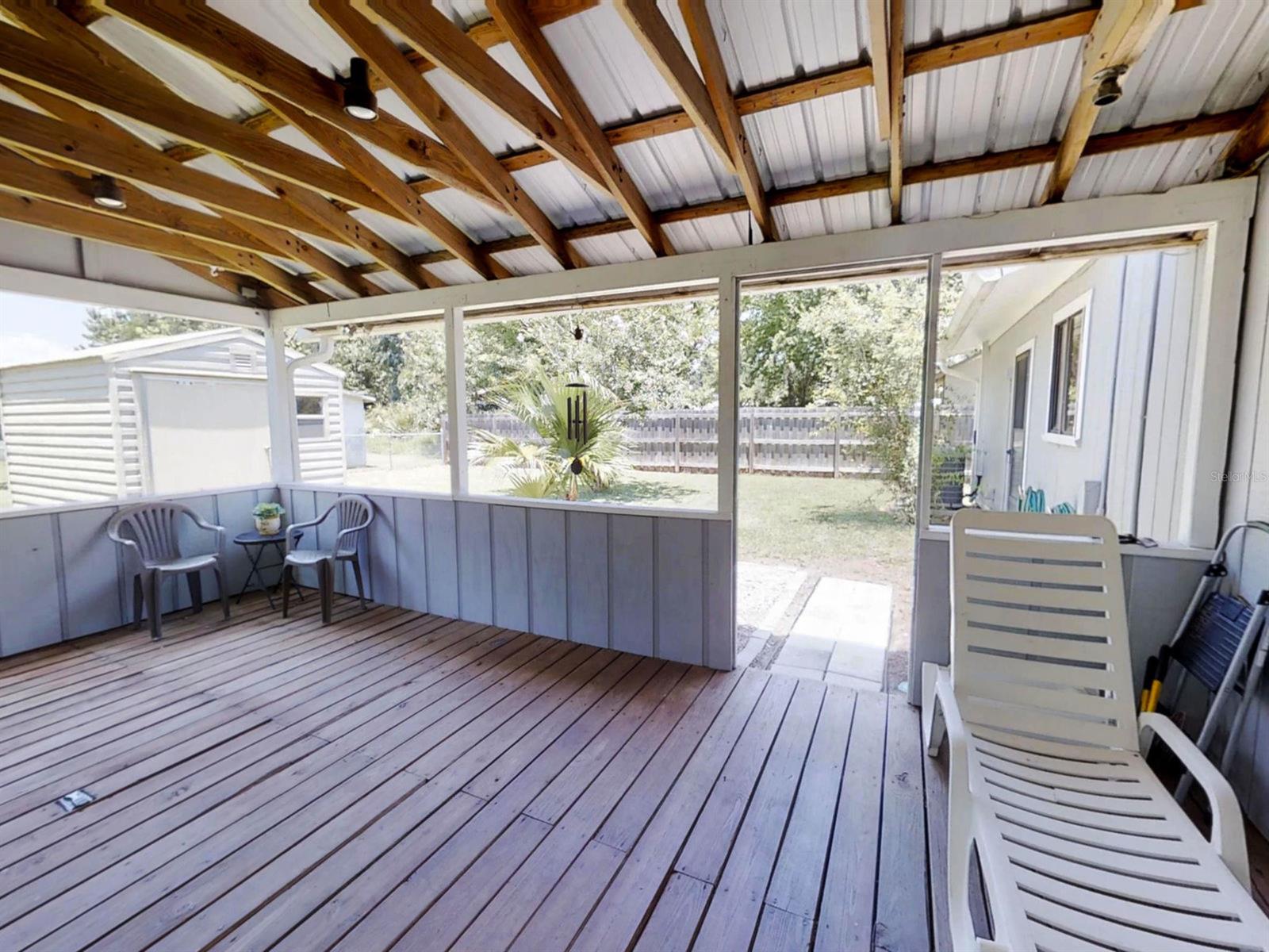 Florida Shores 01 - Residential