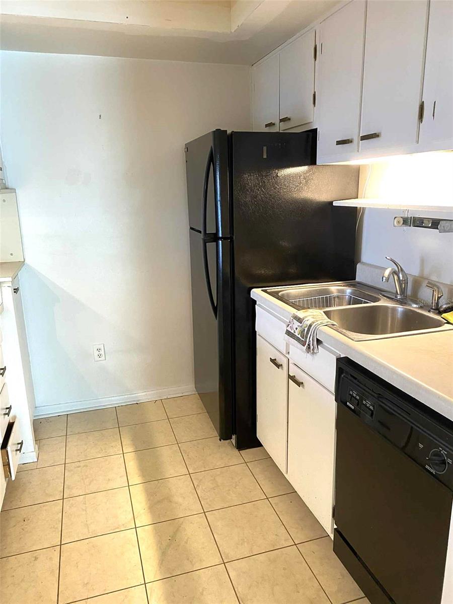 MAI KAI APTS - Residential