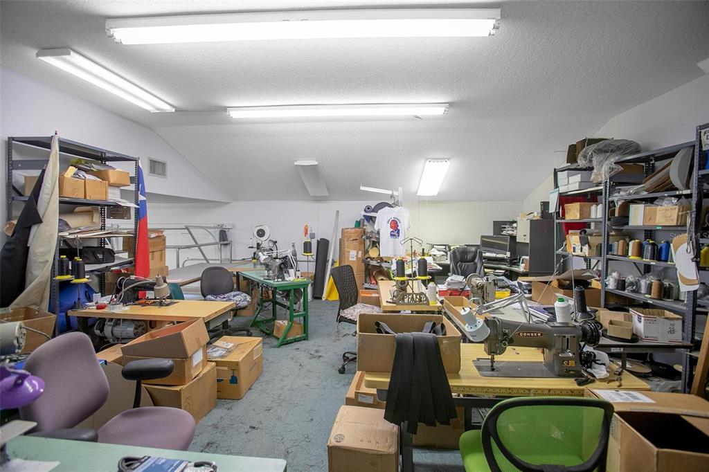 DELAND MUNICIPAL AIRPORT - Commercial Sale