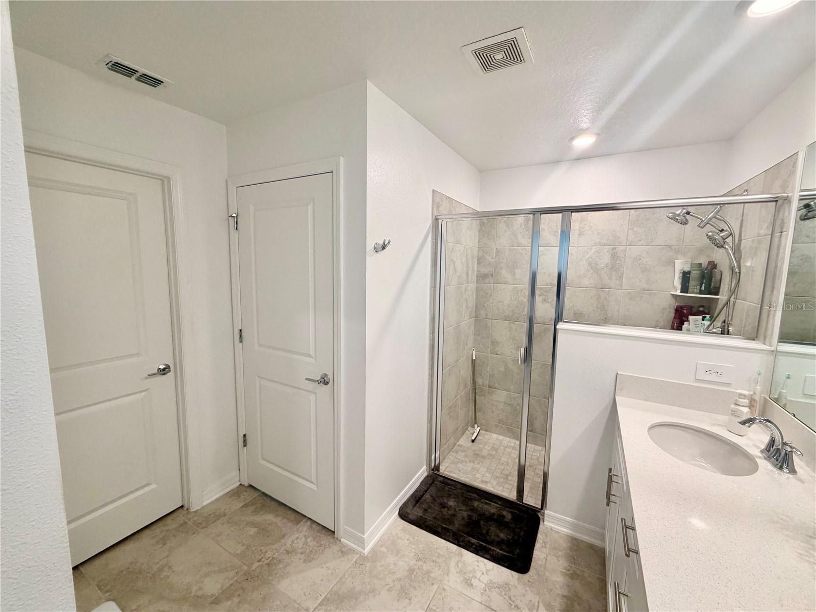 STONEYBROOK HILLS - Residential