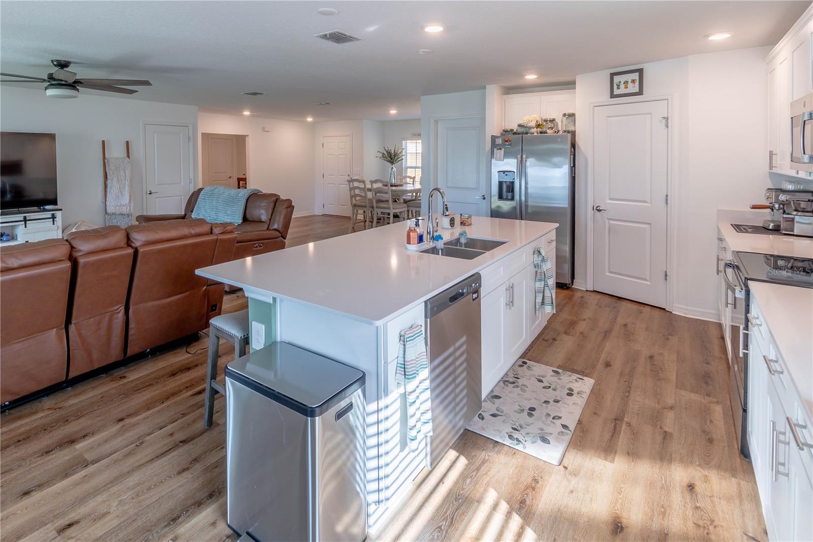 5325 RED CORAL CIRCLE