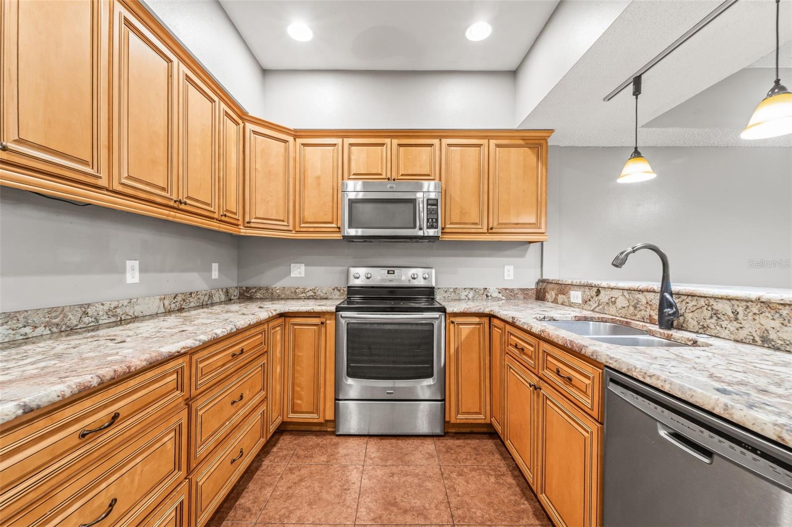 VILLAGE OF SOMERSET WOODS - Residential