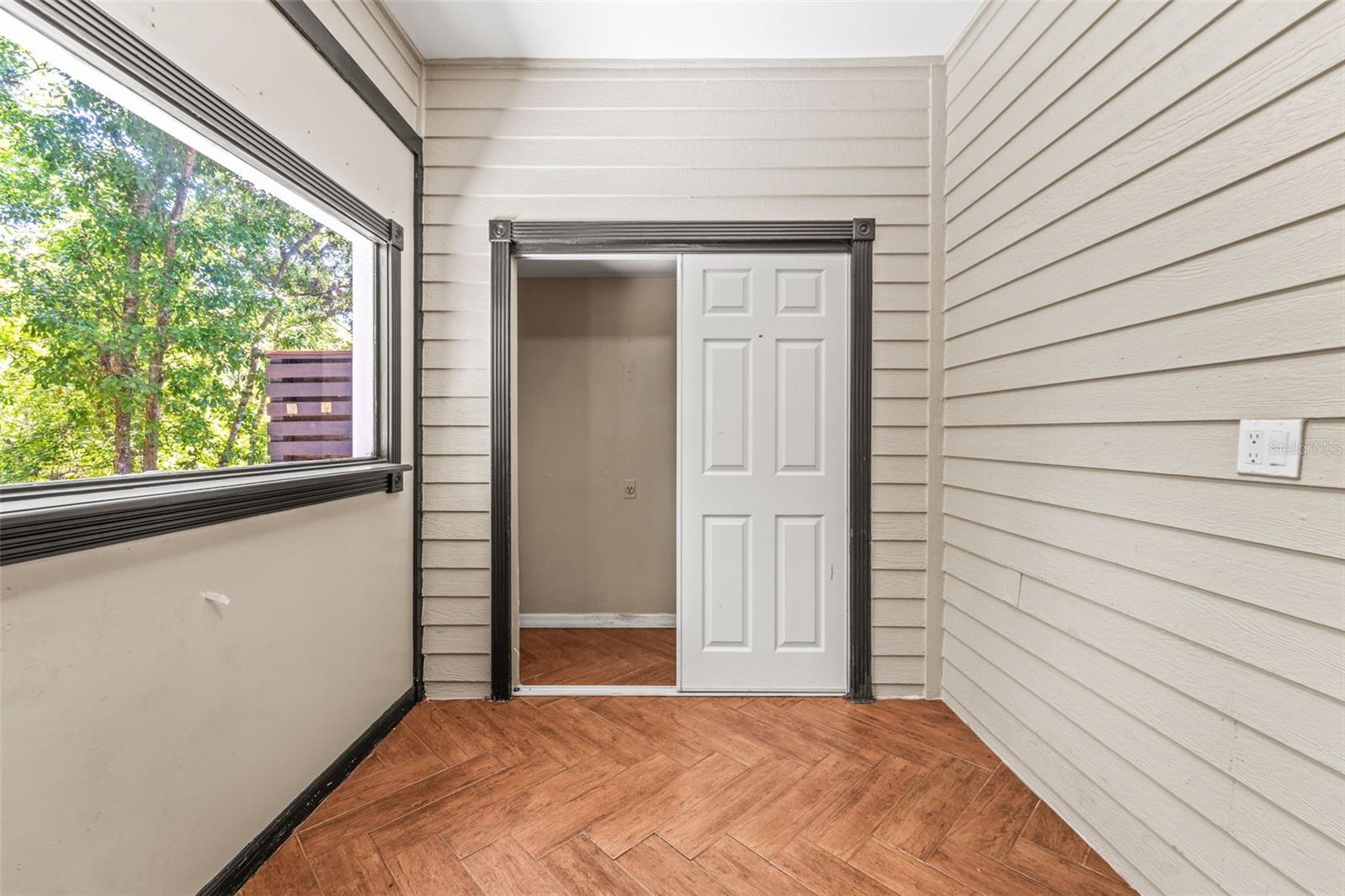 VILLAGE OF SOMERSET WOODS - Residential