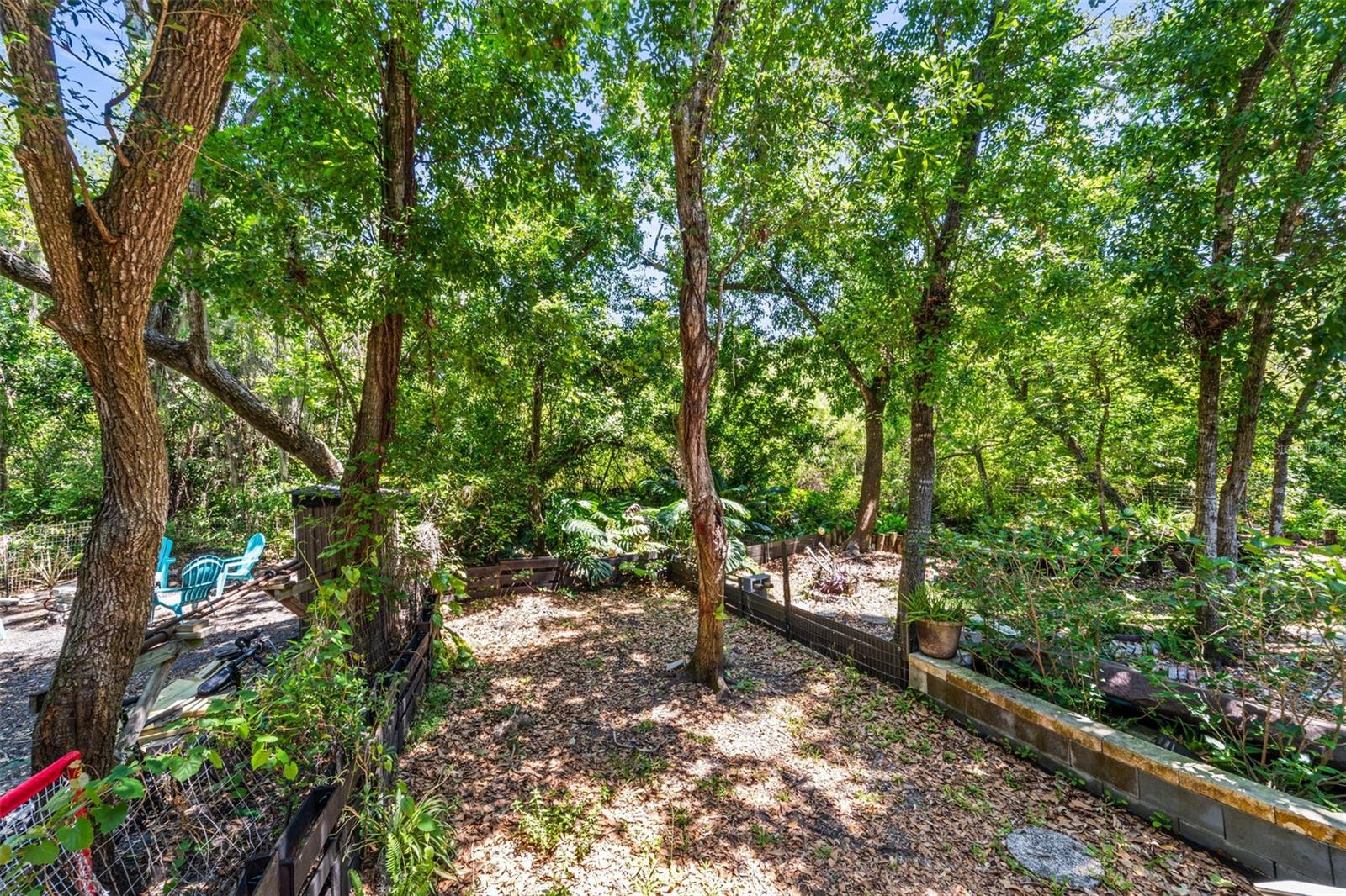 VILLAGE OF SOMERSET WOODS - Residential