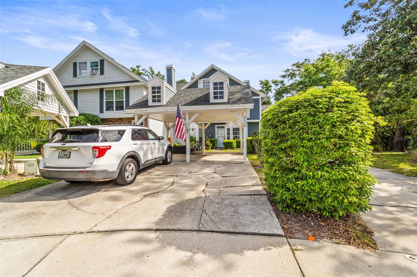 VILLAGE OF SOMERSET WOODS - Residential