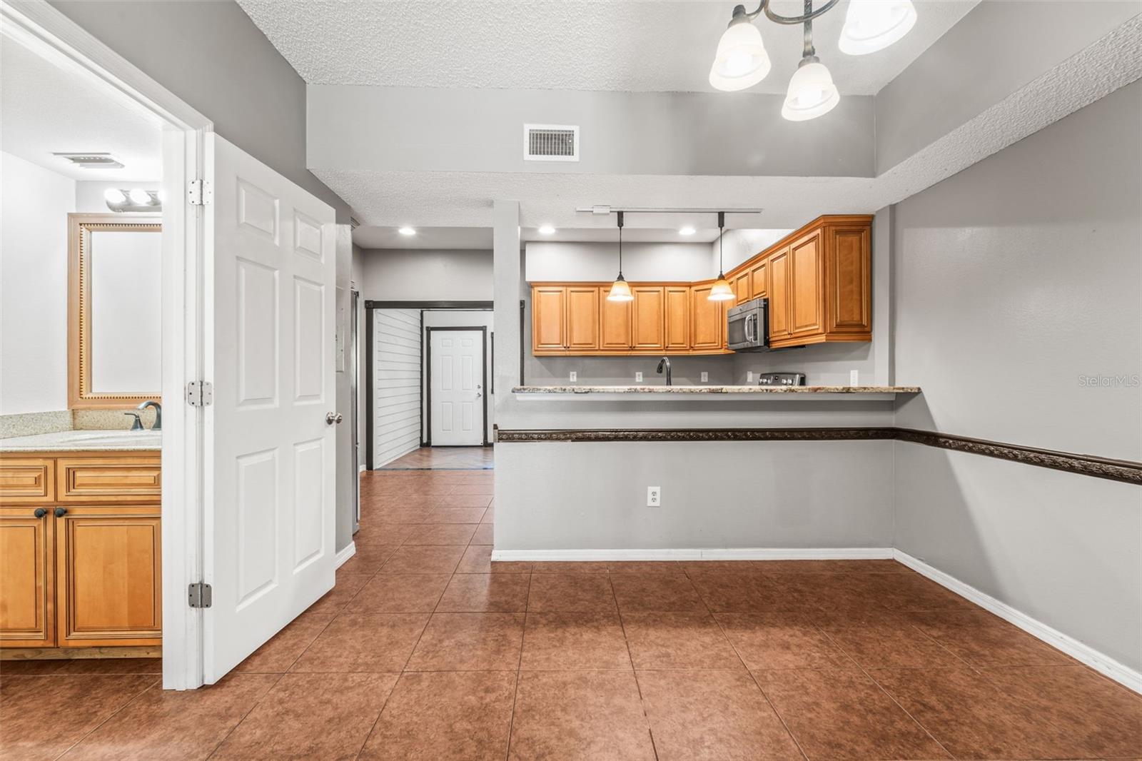 VILLAGE OF SOMERSET WOODS - Residential