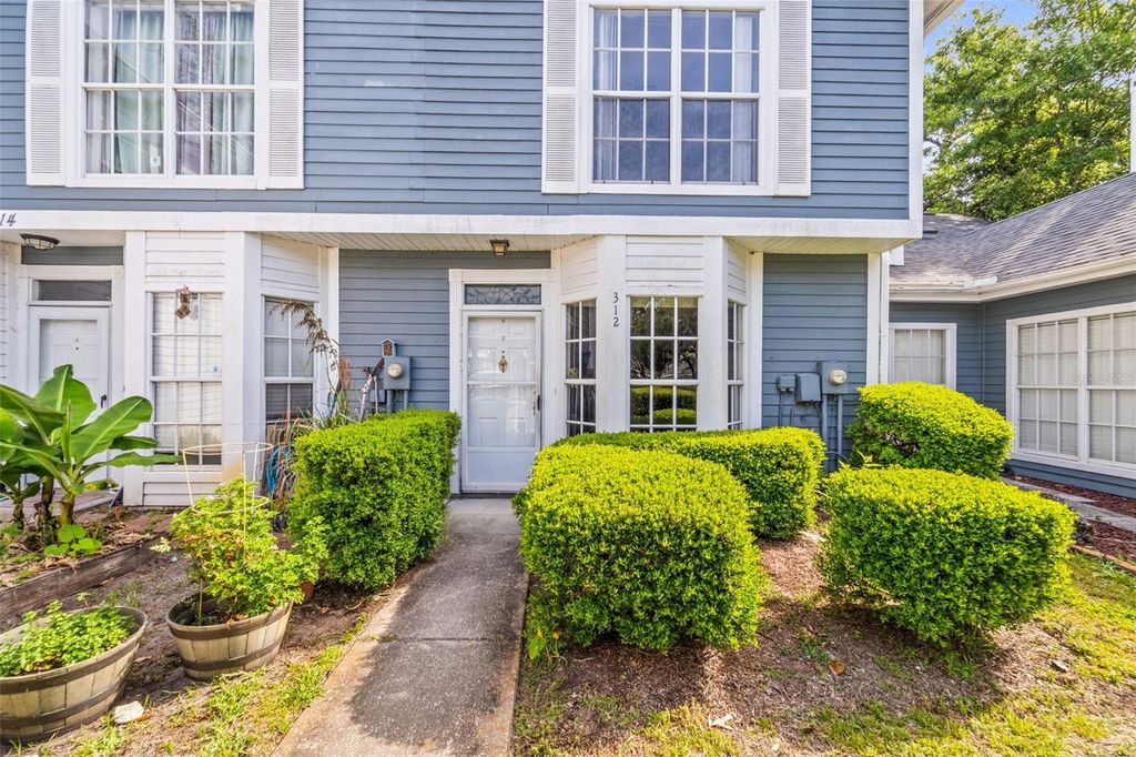 Photo of 312 Winchester Way, Palm Harbor, FL 34684 (MLS # C7524715)