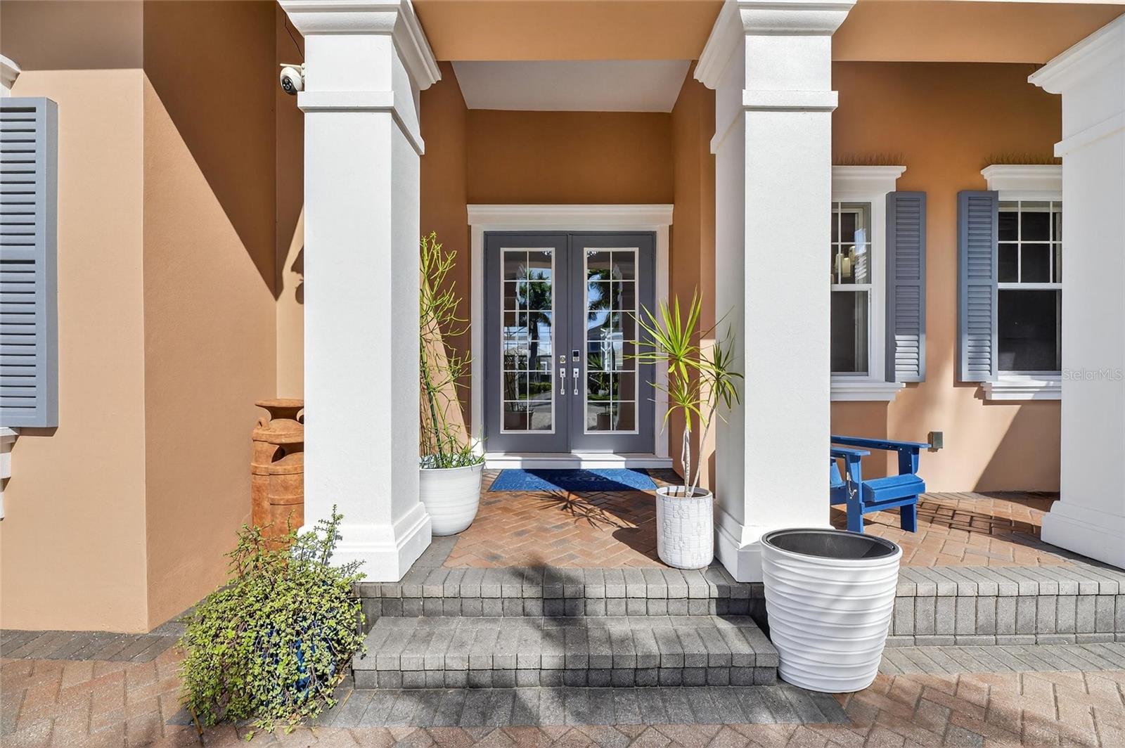 MIRABAY PH 3B-2 - Residential