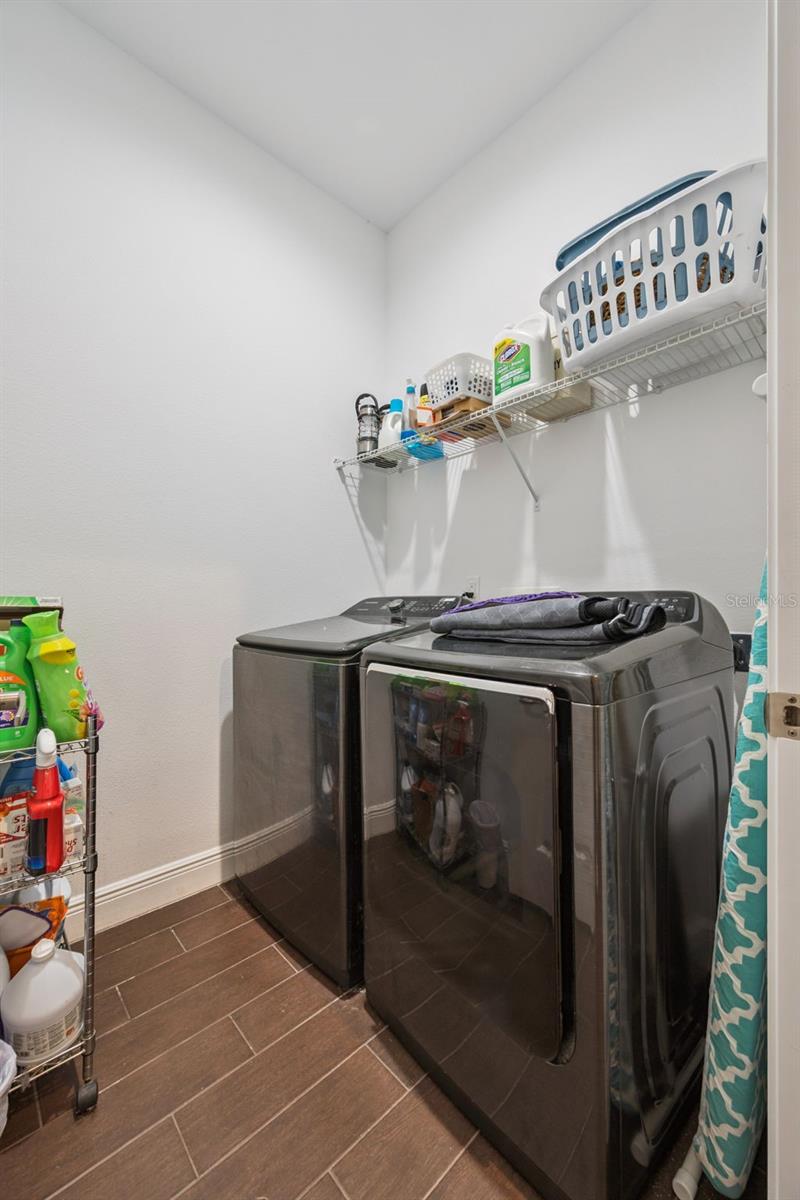 TRAFALGAR VILLAGE PH 3 - Residential