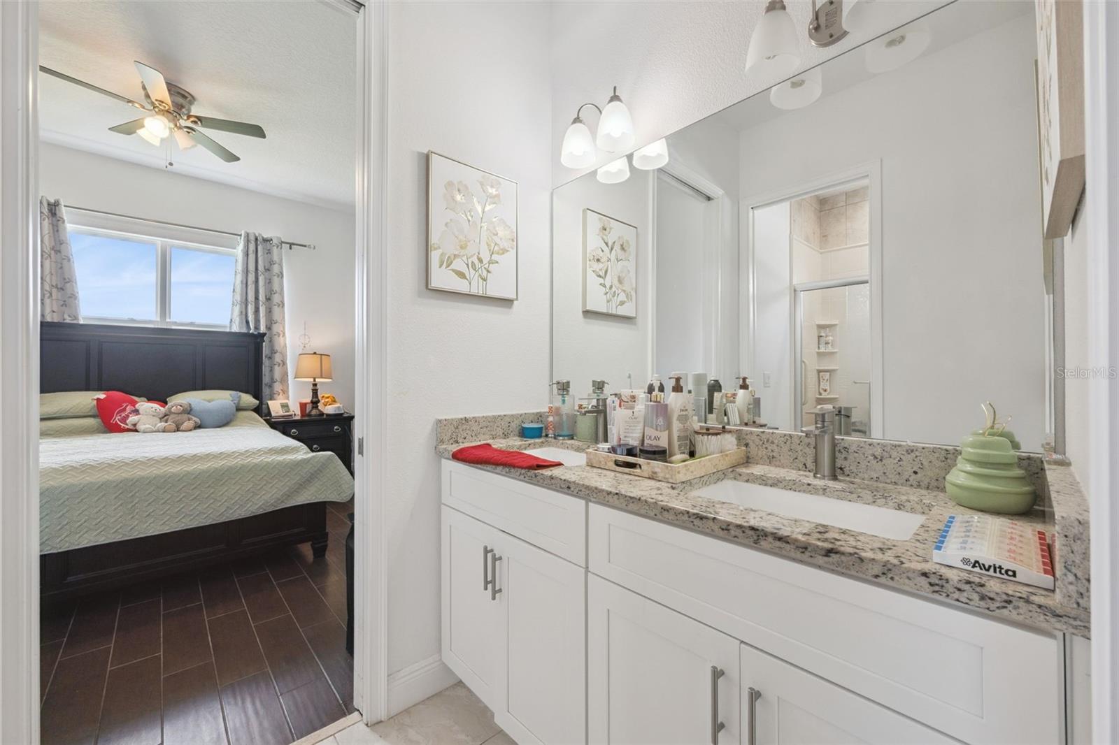 TRAFALGAR VILLAGE PH 3 - Residential