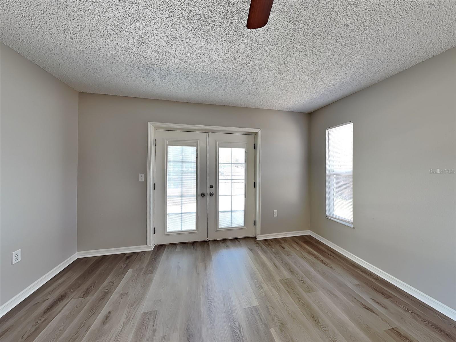 SPRING HILL - Residential Lease