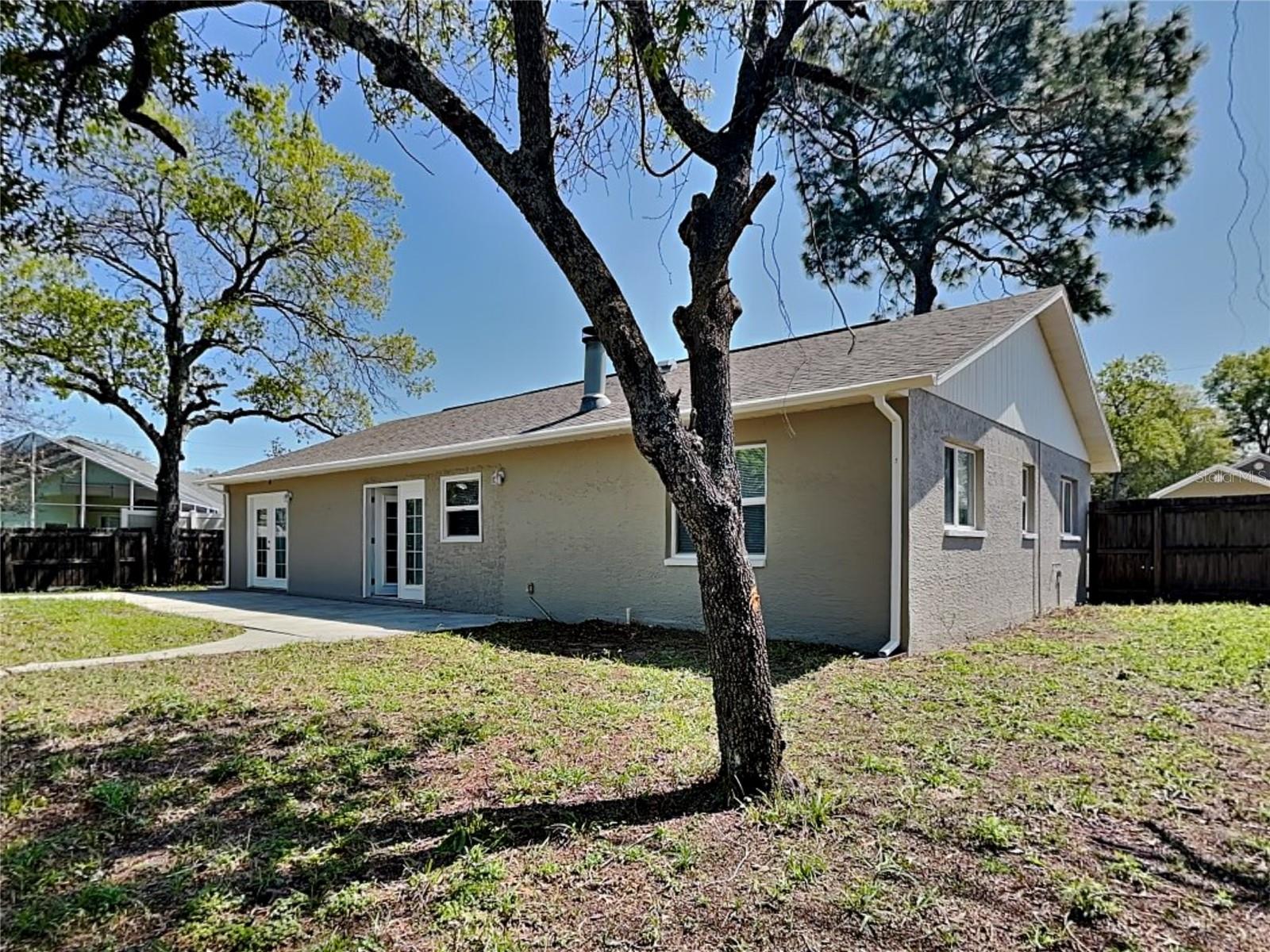 SPRING HILL - Residential Lease