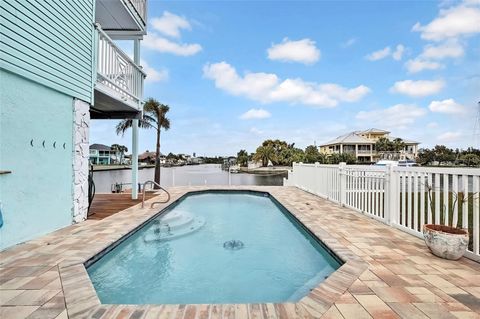 A home in HERNANDO BEACH