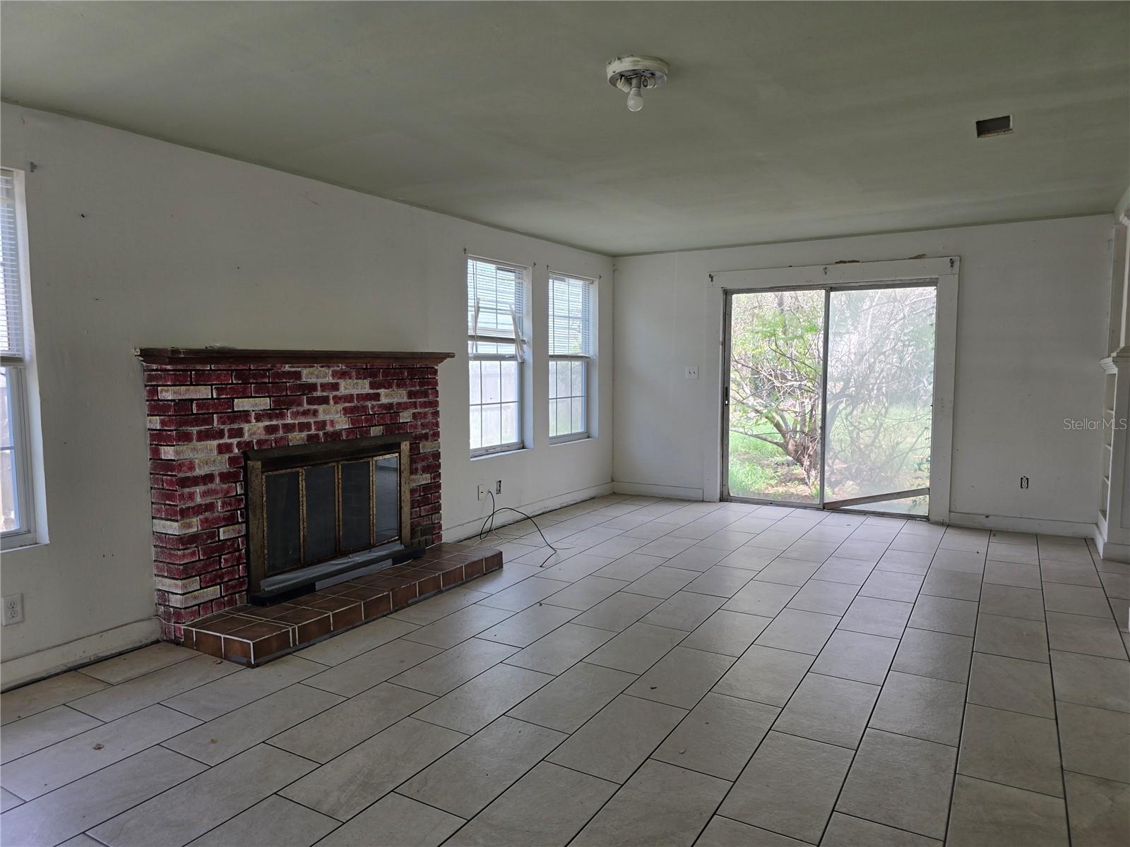 INWOOD - Residential