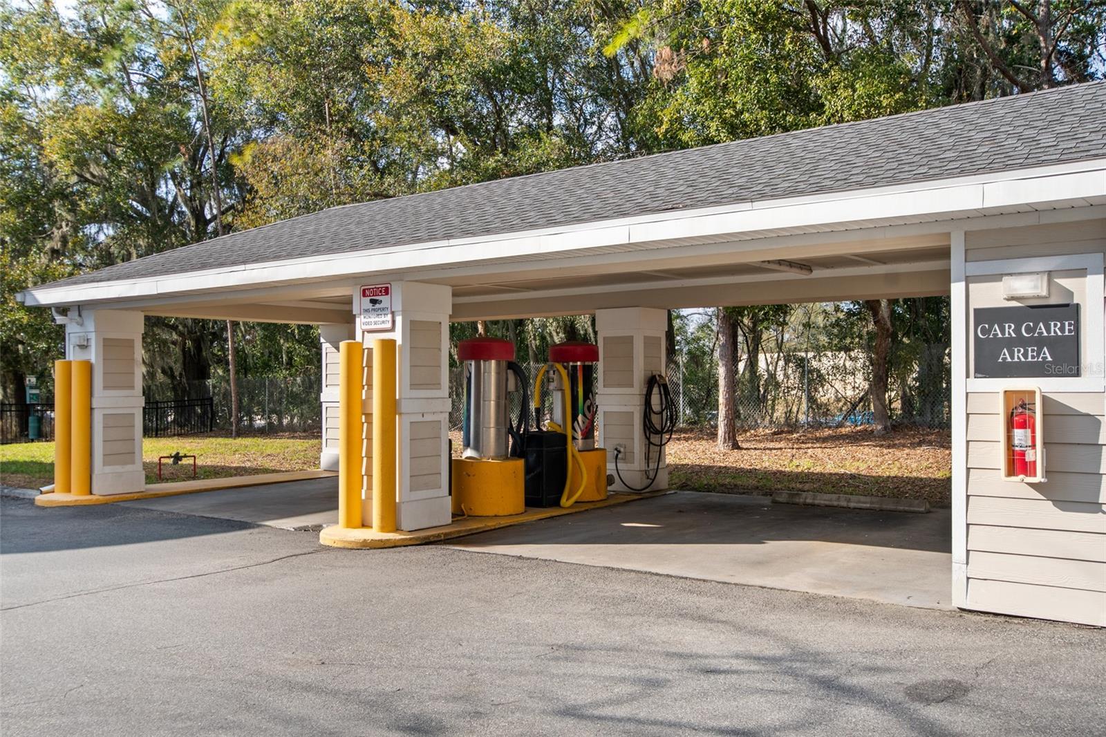 SOUTHERN PINES CONDOMINIUM - Residential