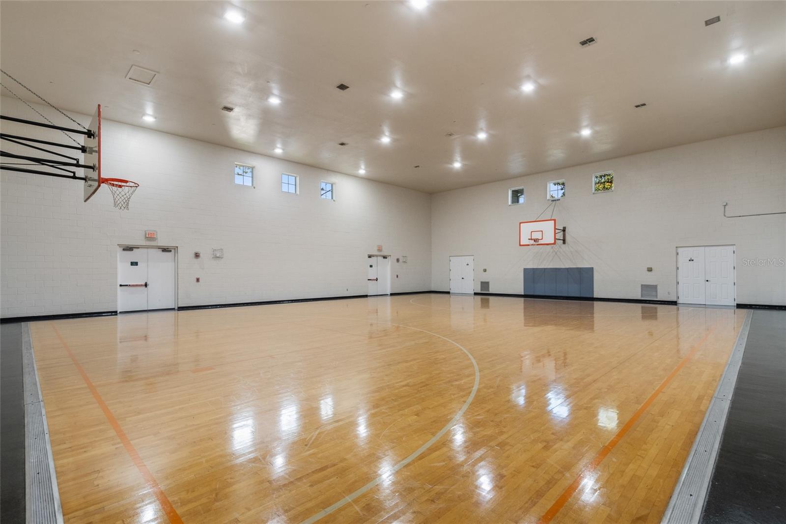 SOUTHERN PINES CONDOMINIUM - Residential