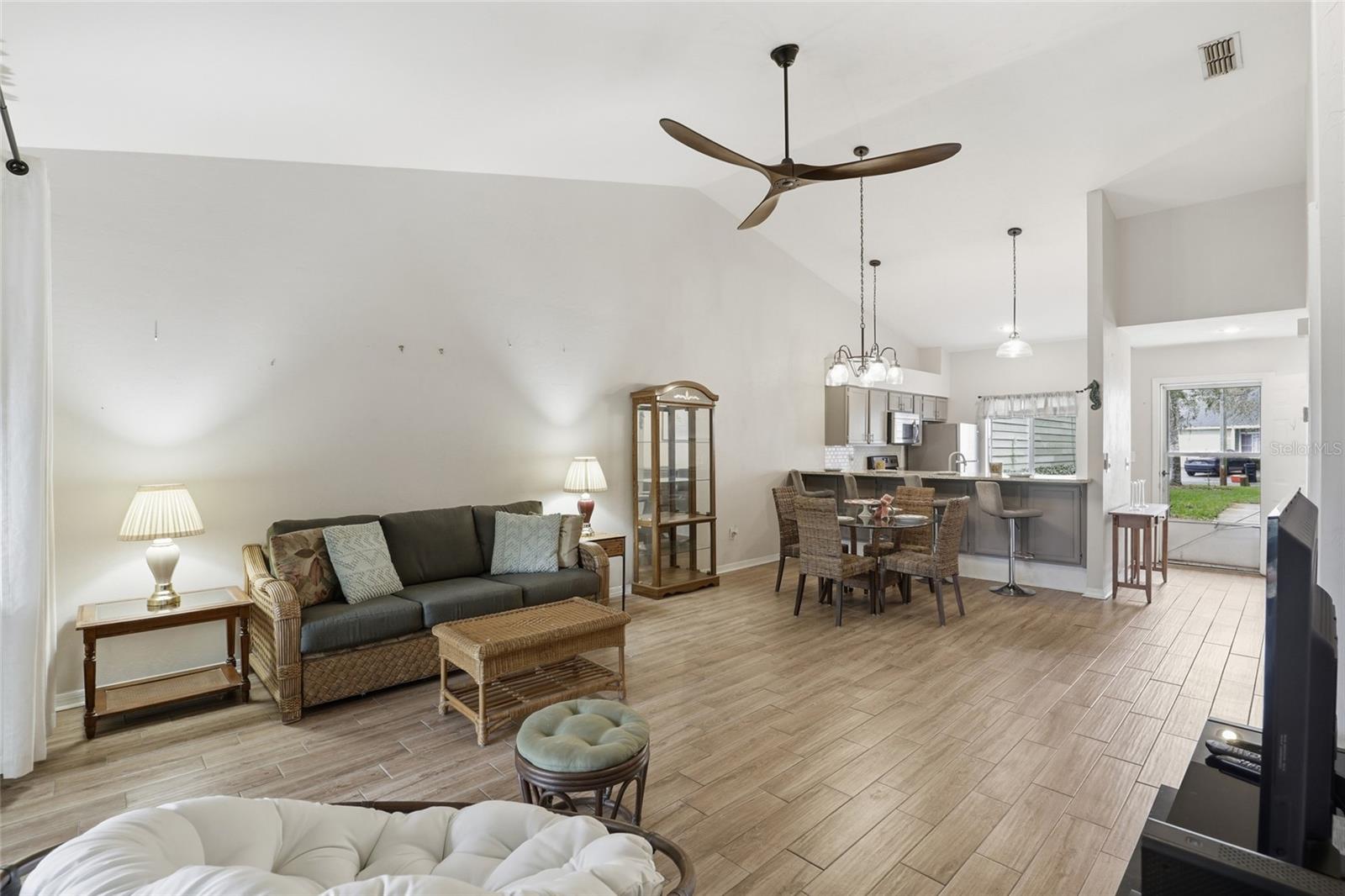 THE VILLAS OF WEST END - Residential