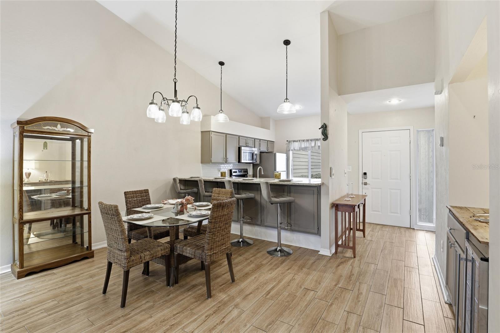 THE VILLAS OF WEST END - Residential