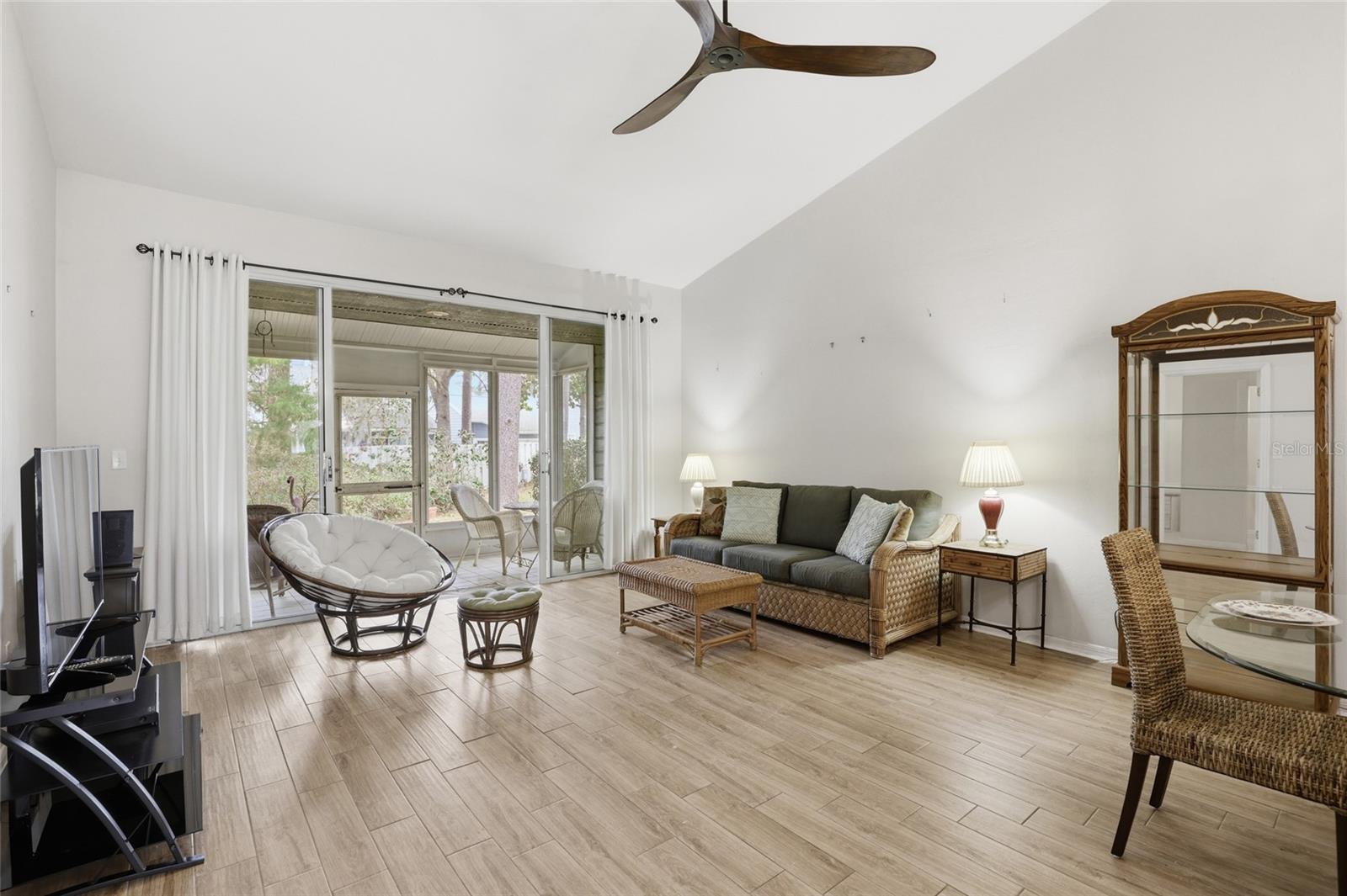 THE VILLAS OF WEST END - Residential