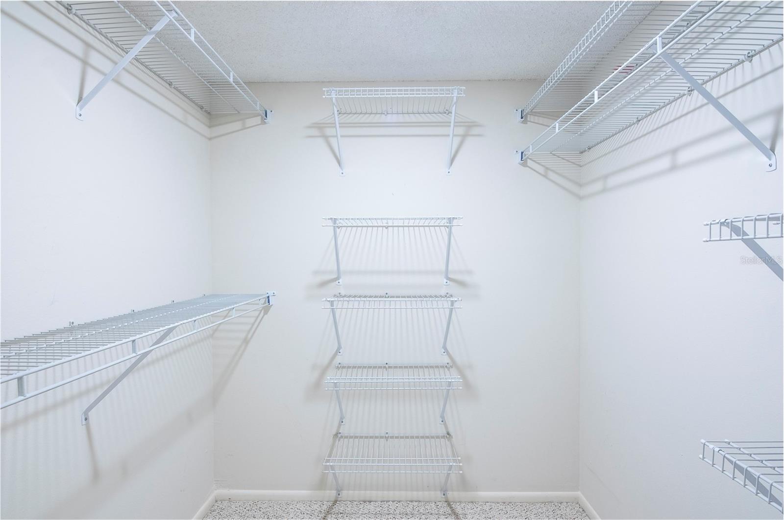 INVERNESS CONDO - Residential