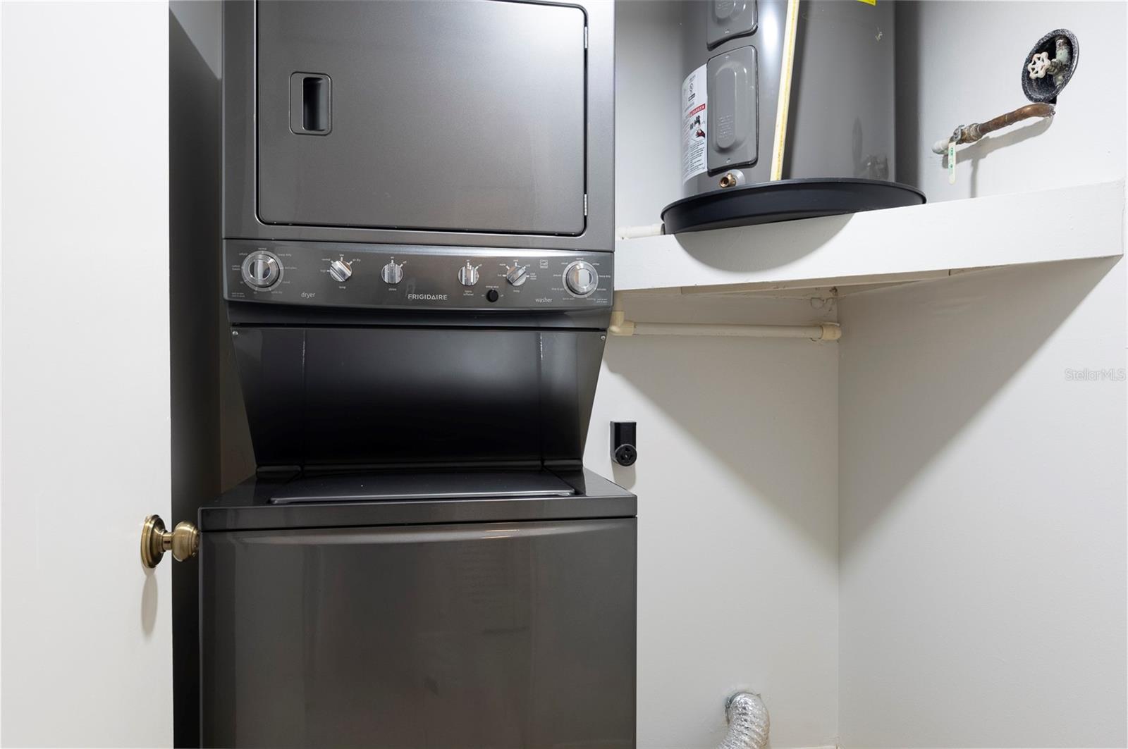 INVERNESS CONDO - Residential
