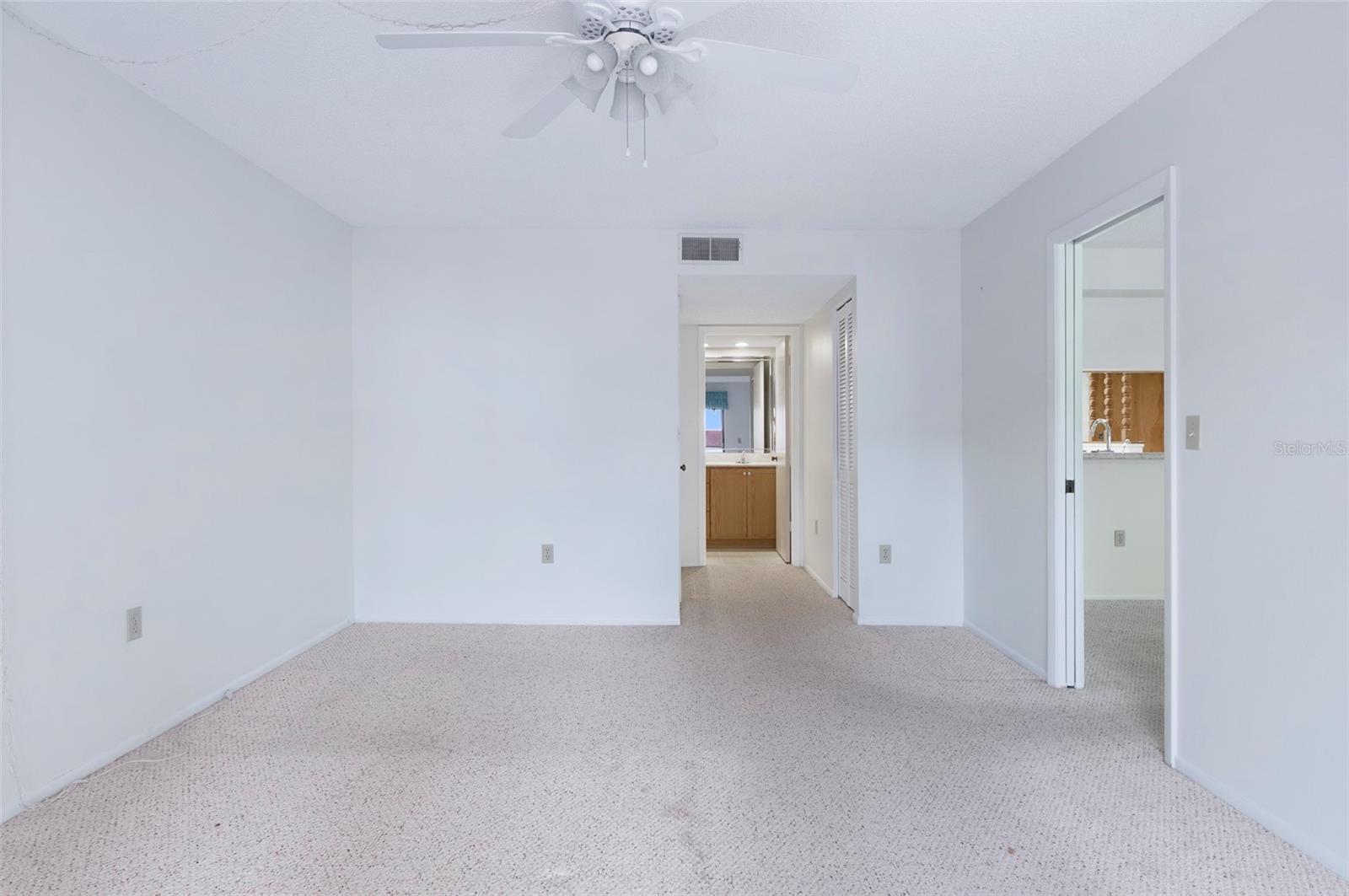 INVERNESS CONDO - Residential