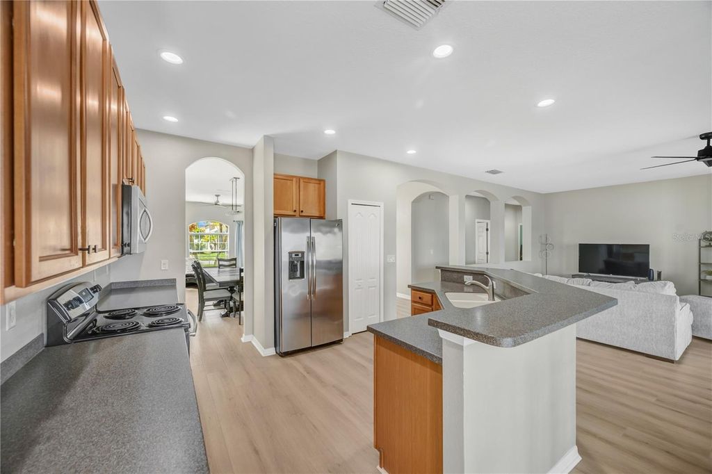 Photo of 1834 Mira Lago Circle, Ruskin, FL 33570 (MLS # TB8484437)