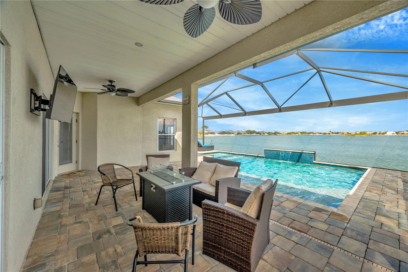 MIRA LAGO WEST PH 1 - Residential