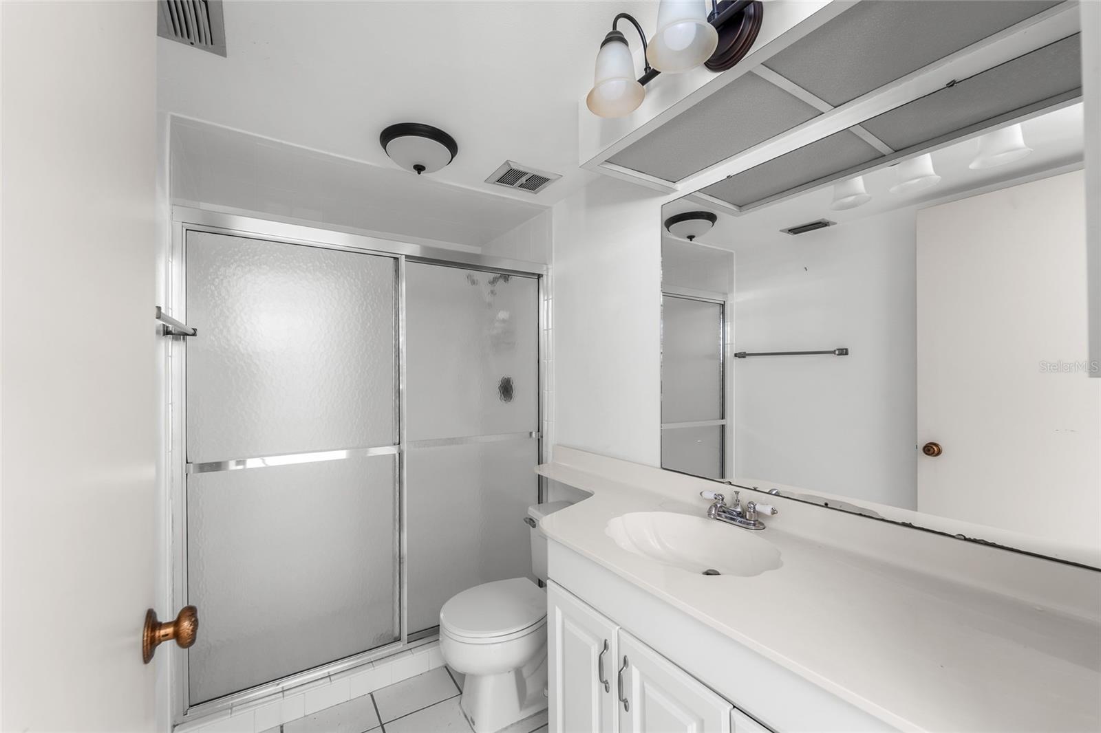 SPRING LAKES III - Residential