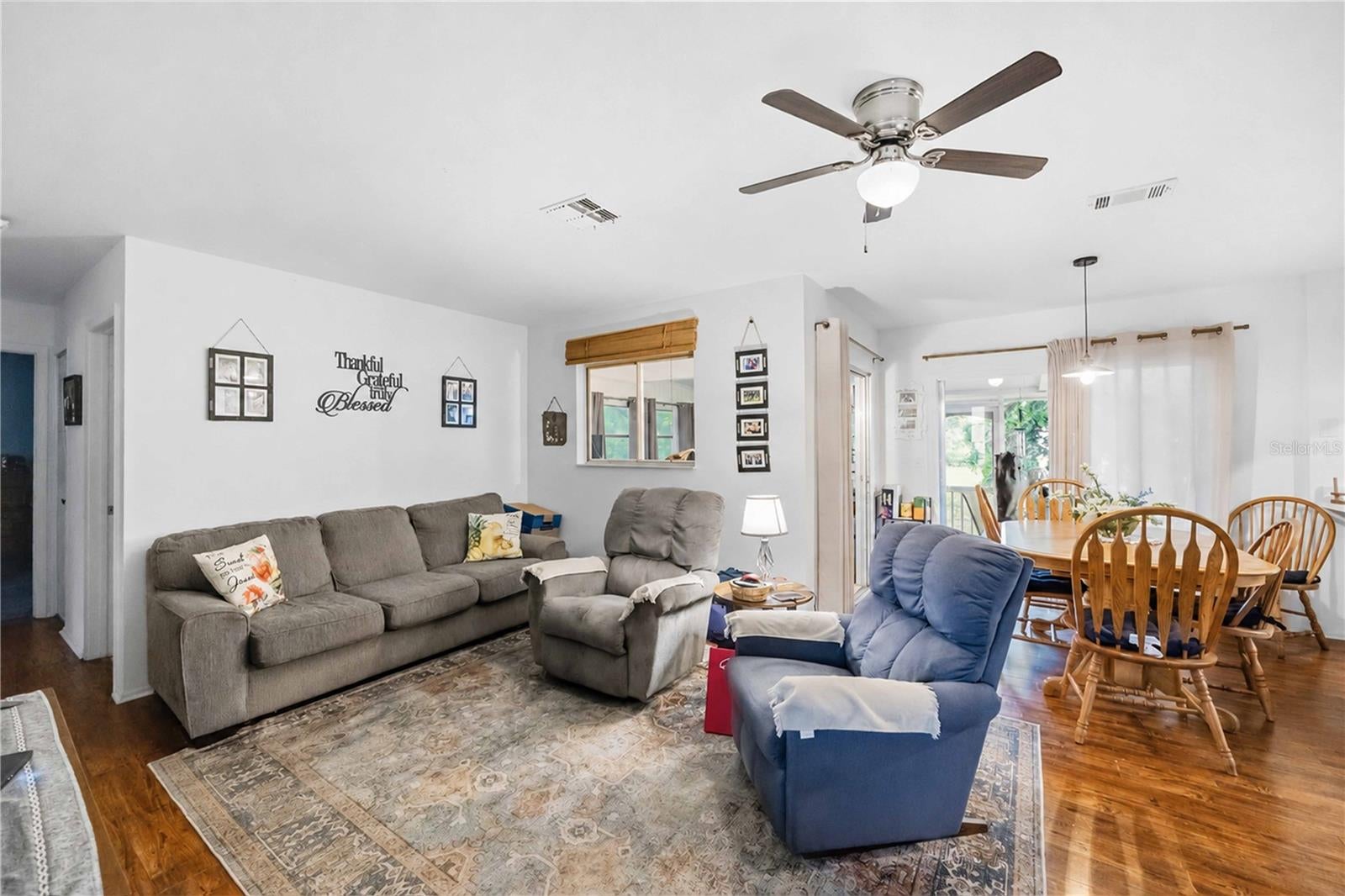 5409 KENWOOD DRIVE