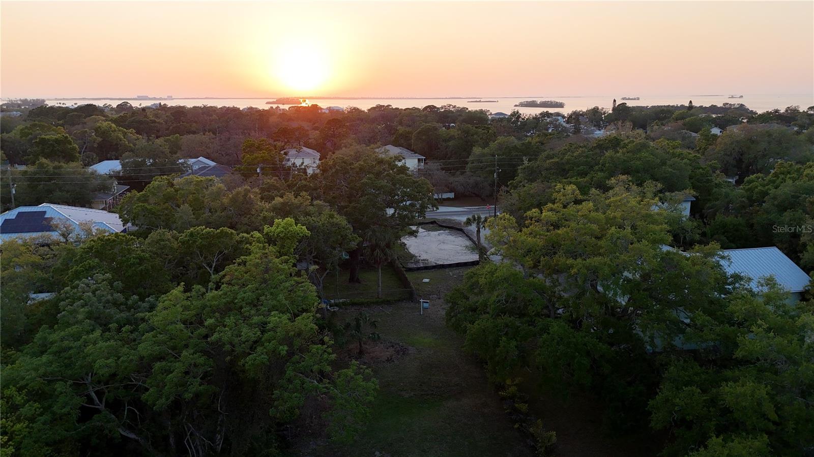 GRIDERS H L SUB - Land