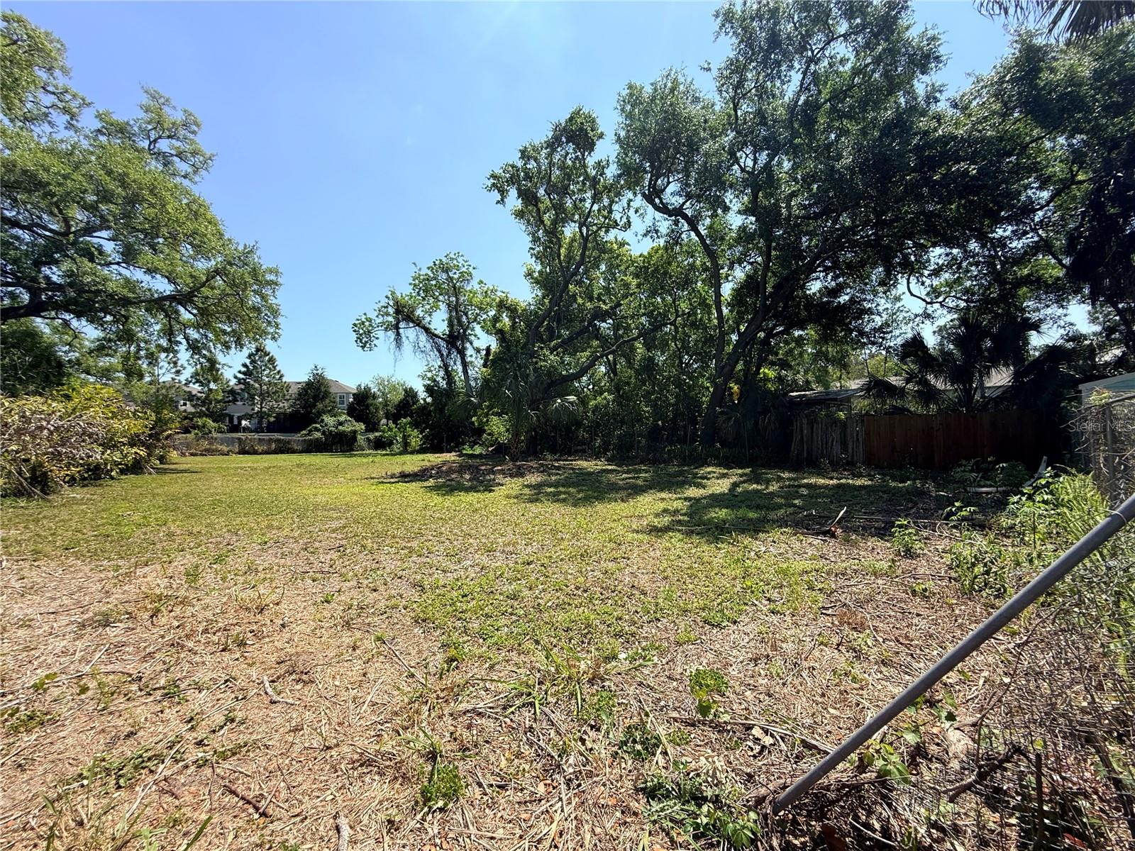 GRIDERS H L SUB - Land