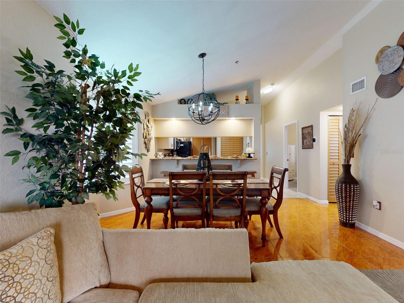 BOUCHELLE ISLAND CONDO - Residential