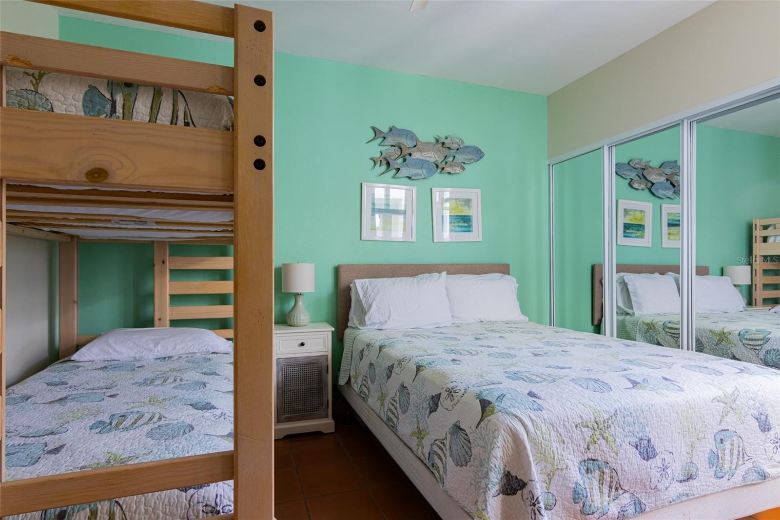 VILLA LAS BRISAS - Residential