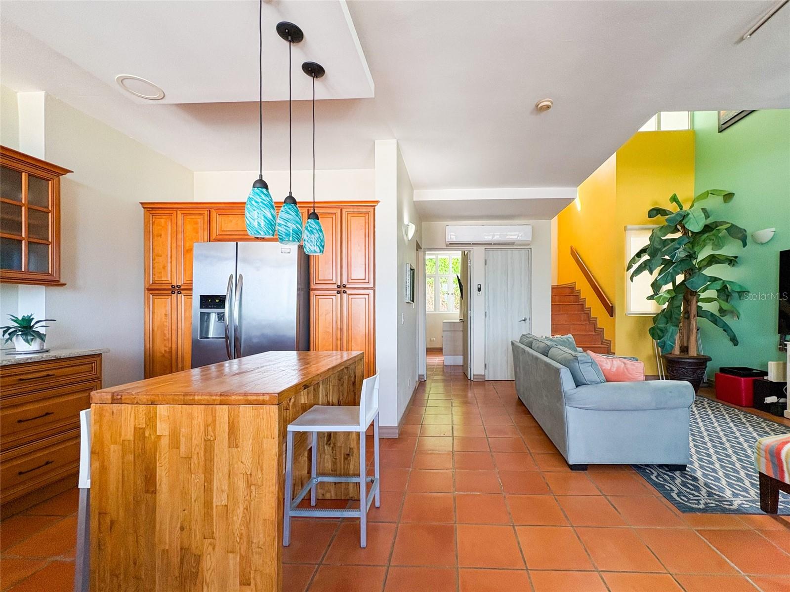 VILLA LAS BRISAS - Residential