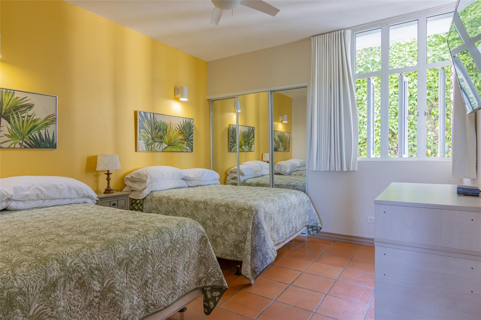 VILLA LAS BRISAS - Residential