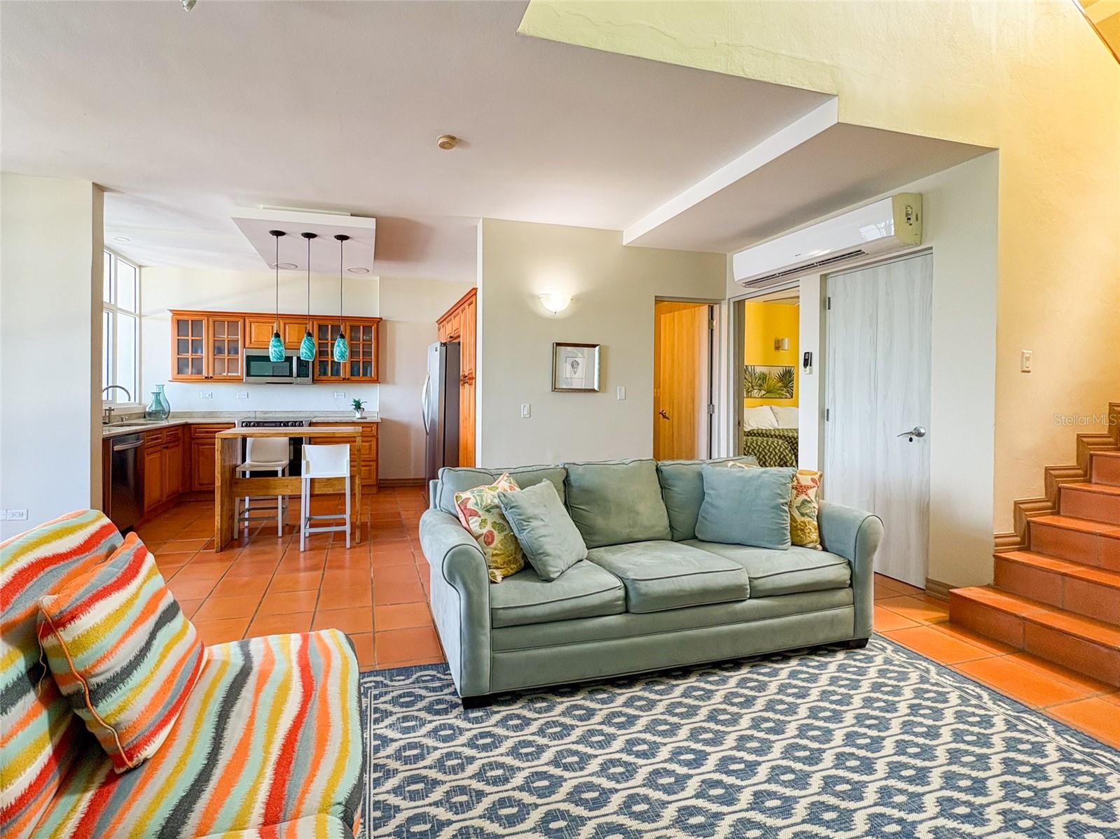 VILLA LAS BRISAS - Residential