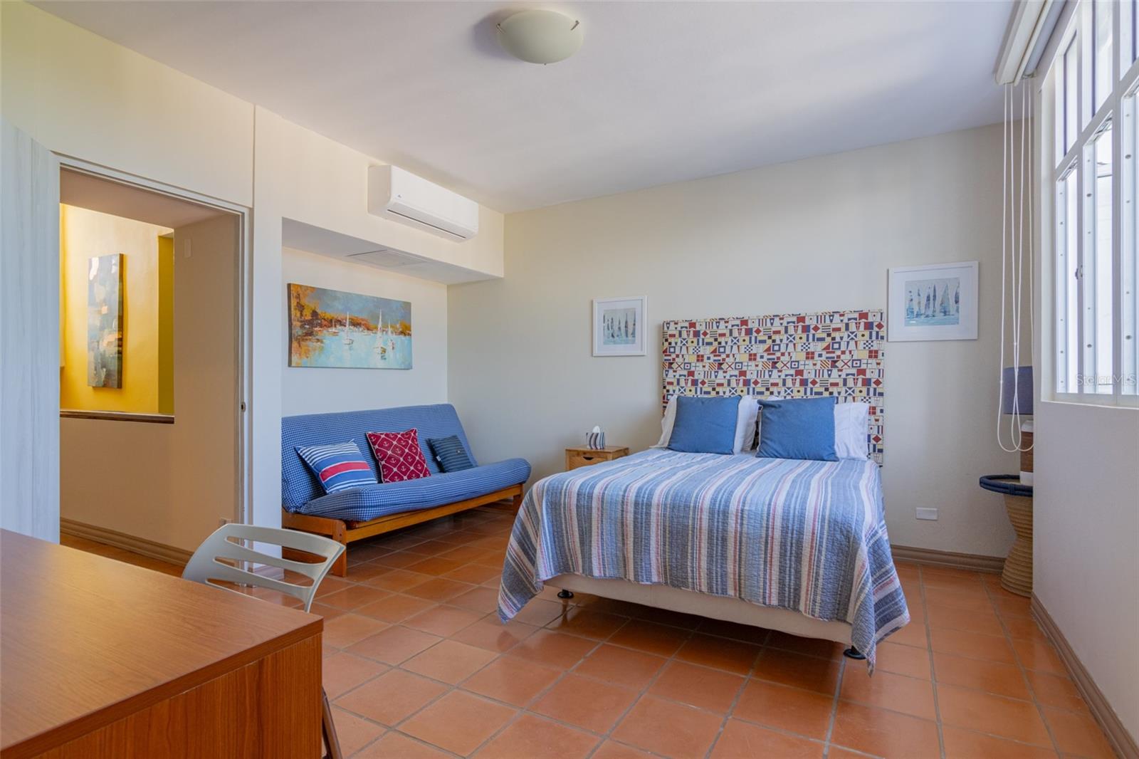 VILLA LAS BRISAS - Residential