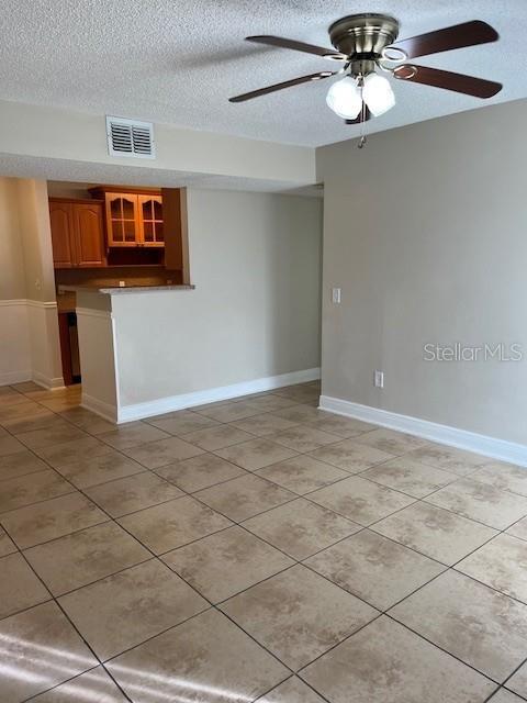 HARBOR CLUB CONDO - Residential Lease