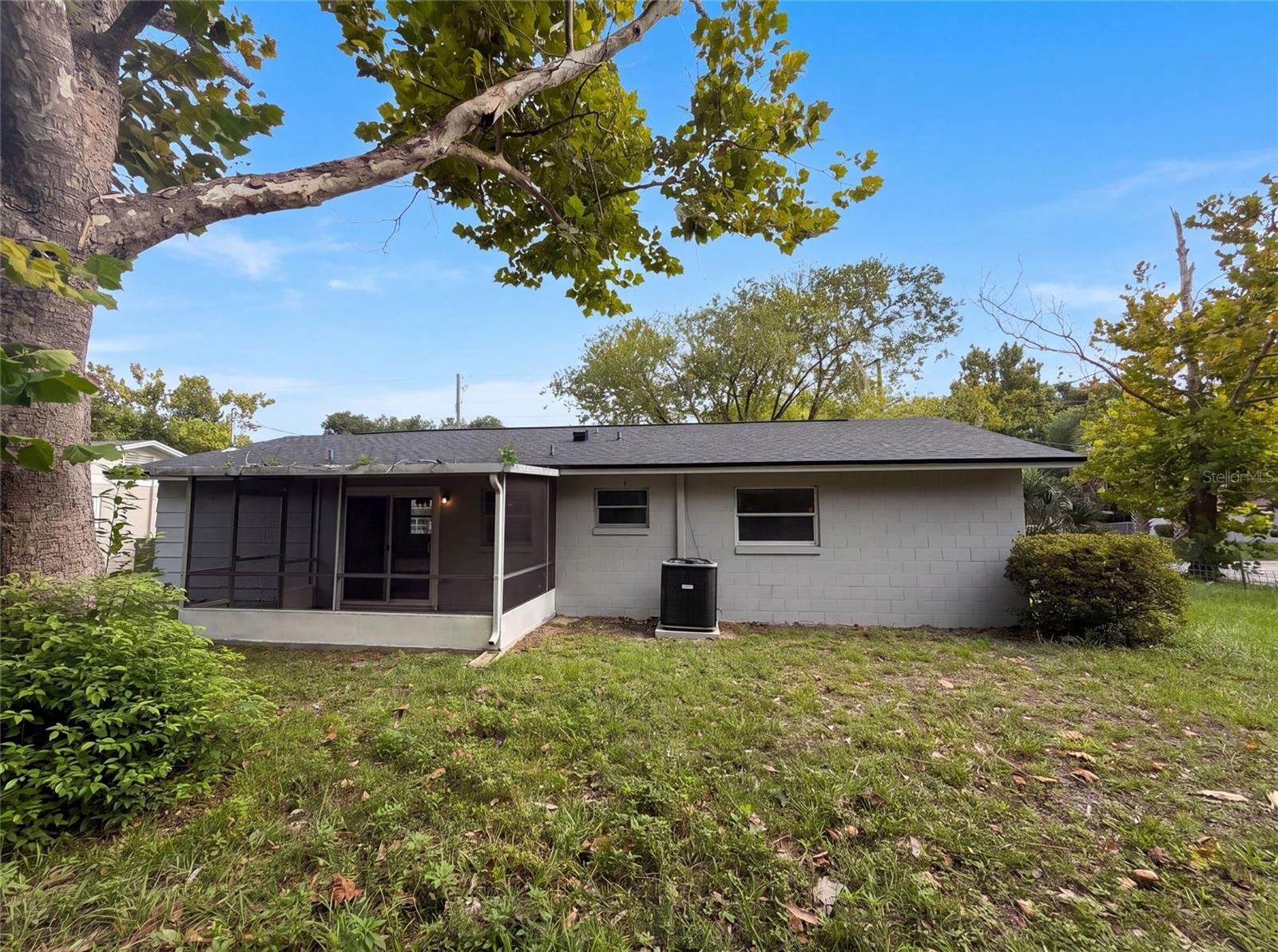1735 JEFFERSON DRIVE